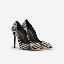 Load image into Gallery viewer, ZEBRA POINT TOE STILETTO PUMP